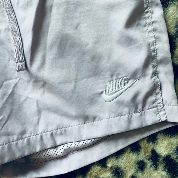 Nike purple lounge shorts - Picture 5 of 7